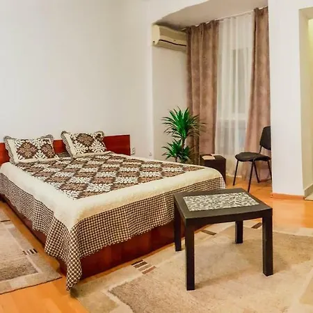 Ultracentral Apartment